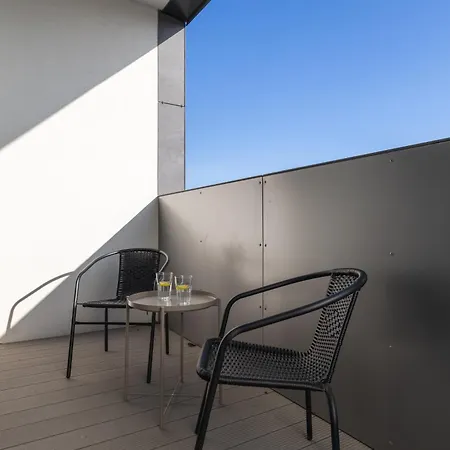 Hanza Tower 738 By Bookinghost Apartamento