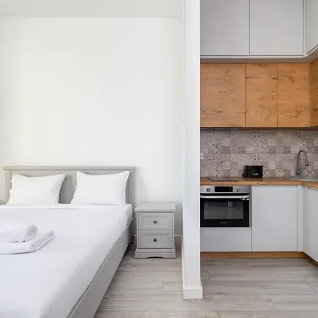 Hanza Tower 738 By Bookinghost Apartamento *